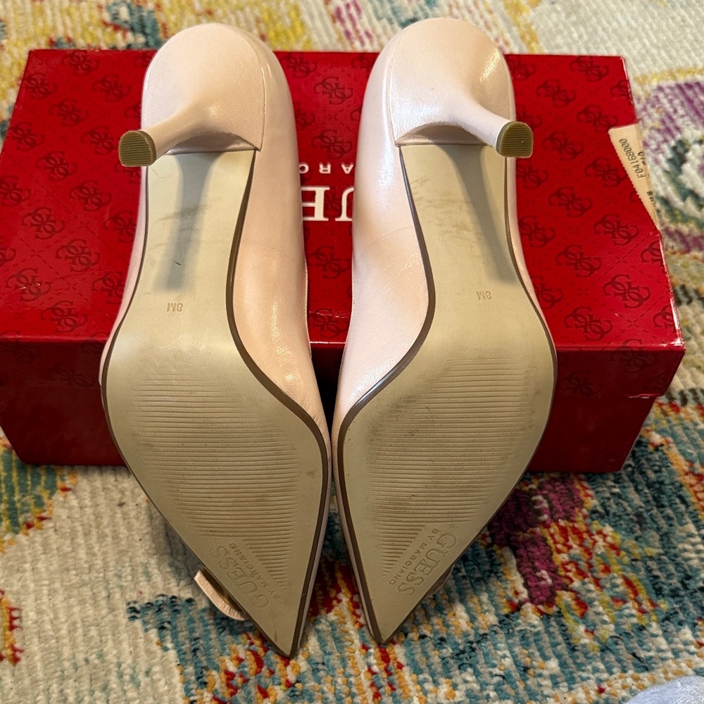 Guess by Marciano light pink leather Bow Accent Heels size 8 - Picture 3 of 5